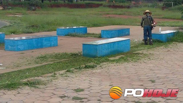 Limpeza no Centro Esportivo Saul Vasconcelos