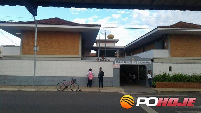Escola Estadual Padre JosÃ© AndrÃ© Caldeira Coimbra(Foto: Aldieres Brito)