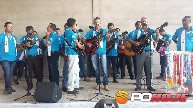 Apresentação da Folia de Reis do Saltador, capitão Zé Garcia (Foto: André Mendonça Fotografias)