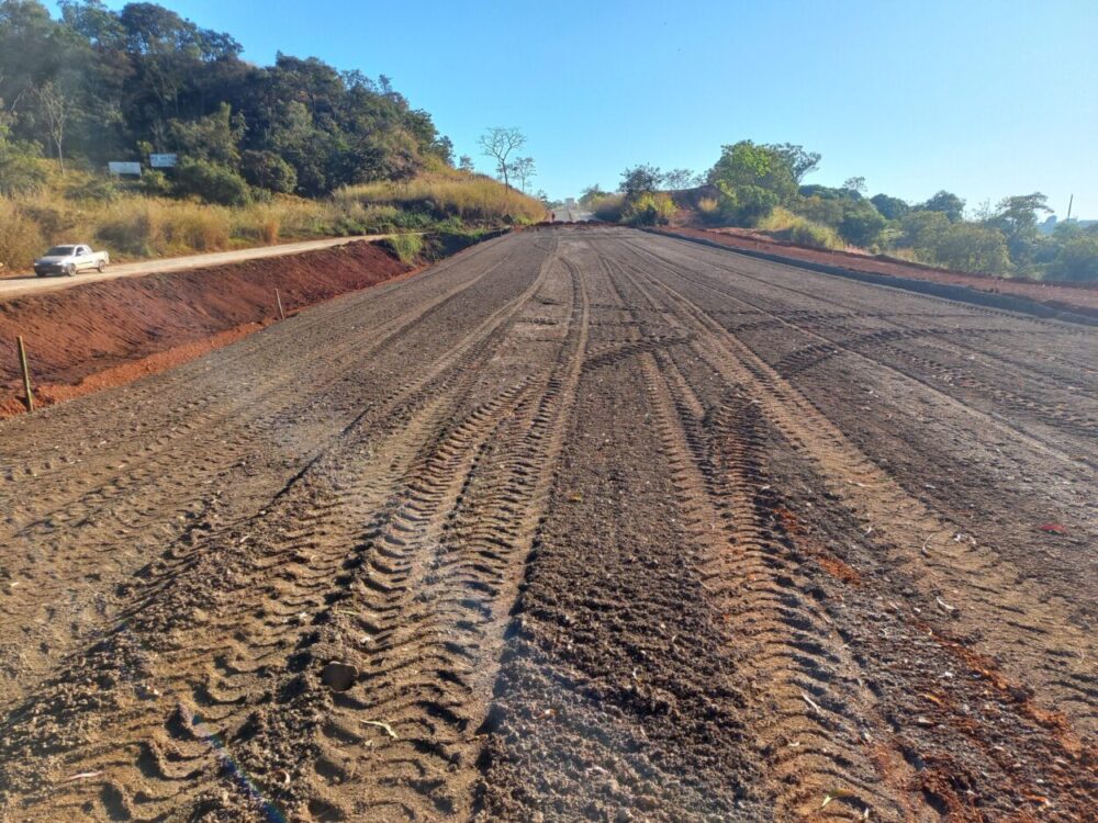 Ap S Meses Obras De Recupera O Da Mg Porf Rio Rodrigues Rosa