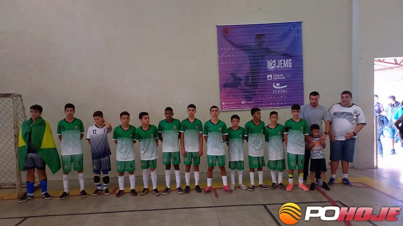 É tetra! Escola Municipal Carmem Celina goleia no Futsal Masculino e vai  para Etapa Regional dos Jogos Escolares de Minas Gerais - PO Hoje