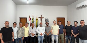 Prefeitura de Presidente Olegário recebe representantes da Terra Brasil, a mineradora que está desenvolvendo projeto de Terras Raras