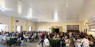 Evento em Presidente Olegário marca Abril Verde e Dia do Trabalhador com foco na conscientização de servidores públicos