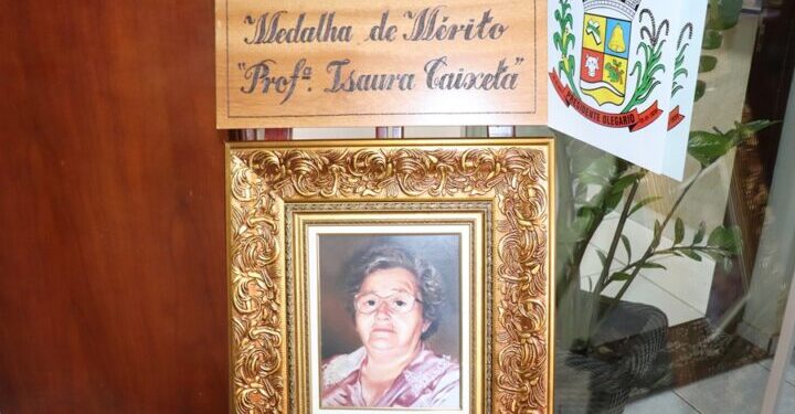 Câmara Municipal homenageia Mães na quinta-feira (7) com a Medalha de Mérito Professora Isaura Caixeta