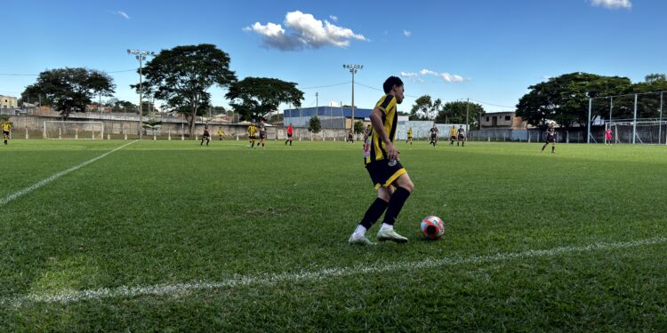 Sexta rodada do Campeonato Municipal Élio Sabiá tem chuva de gols, e Impeiral e Sparta seguem invictos na liderança com 18 pontos