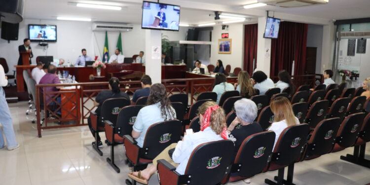 Vereadores aprovam 13 projetos por unanimidade durante a 4ª Reunião Ordinária