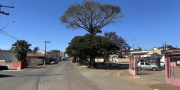 Sol, tempo seco e frio nas manhãs marcam a semana em Presidente Olegário