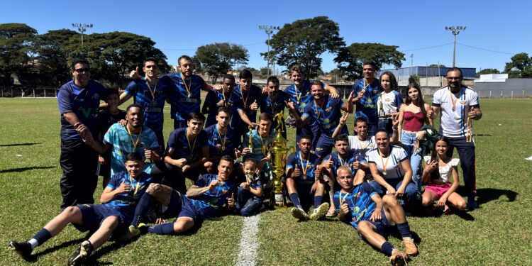 É campeão! Imperial goleia a Vargem Grande e levanta a taça de forma invicta no Campeonato Municipal Élio Sabiá