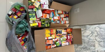 Vigilância Sanitária apreende medicamentos vencidos em estabelecimento já interditado no Distrito de Ponte Firme