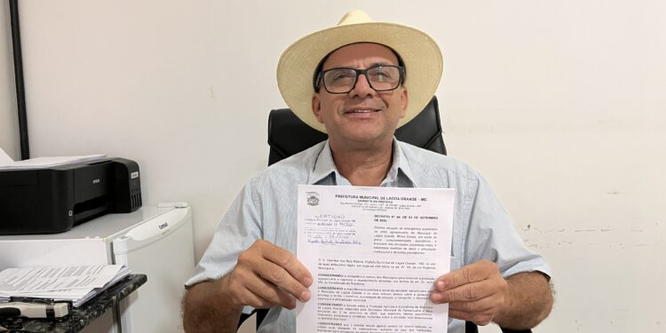 Prefeito de Lagoa Grande, Dr. Hamilton Ribeiro, decreta situação de emergência econômica no setor agropecuário
