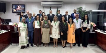Câmara homenageia nove profissionais da Educação com Medalha de Mérito Educacional Professora Maria da Conceição Aparecida Garcia