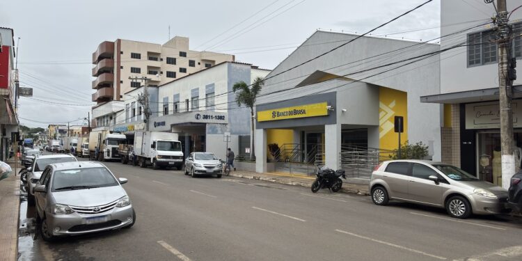Com ponto facultativo na sexta-feira (30/10) e feriado de Finados na segunda-feira (2/11), veja o que abre e fecha em Presidente Olegário